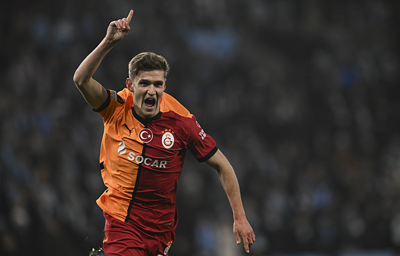 TRANSFER HABERİ: Galatasaray’dan sürpriz Elias Jelert kararı!