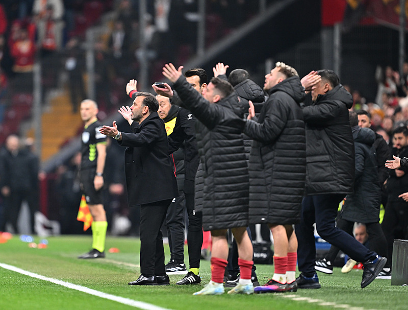 Spor yazarları Galatasaray - Göztepe maçını yorumladı!