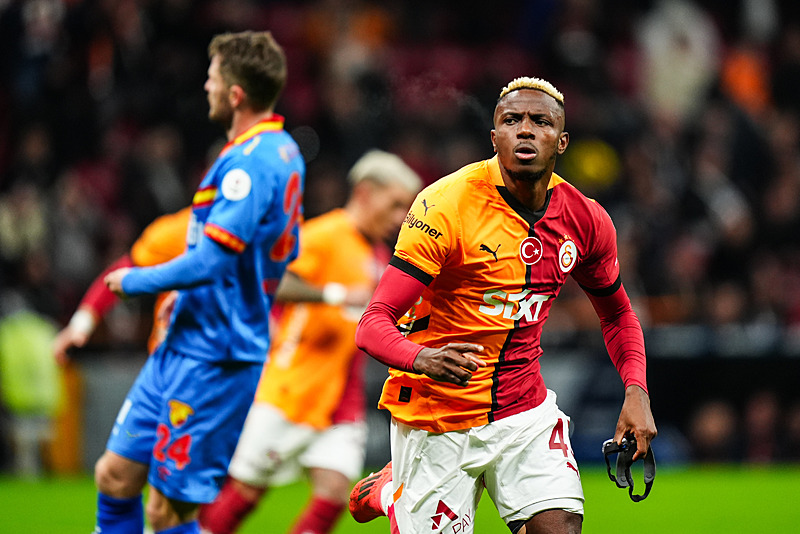 TRANSFER HABERİ | Galatasaraylılara Victor Osimhen müjdesi! İkna oldu