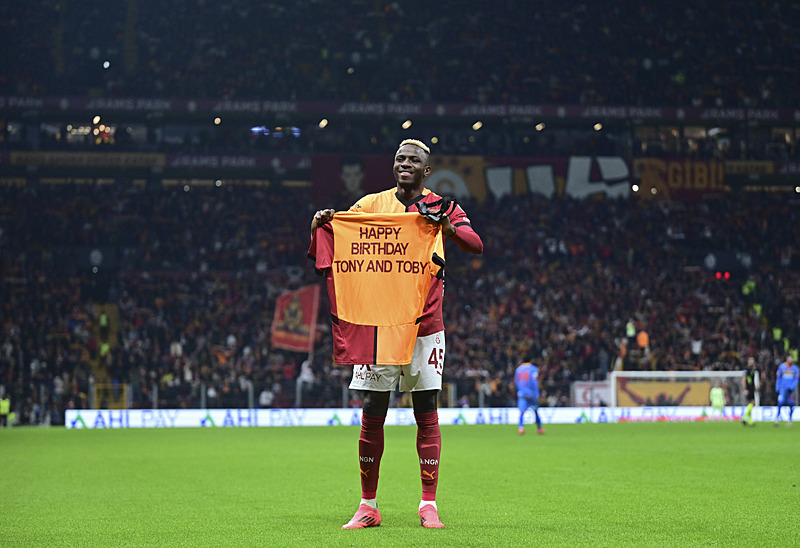 TRANSFER HABERİ | Galatasaraylılara Victor Osimhen müjdesi! İkna oldu