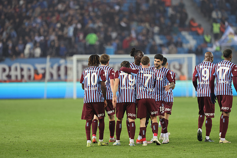 Usta yazardan övgü dolu sözler! Trabzonspor büyük bir patlama yaptı