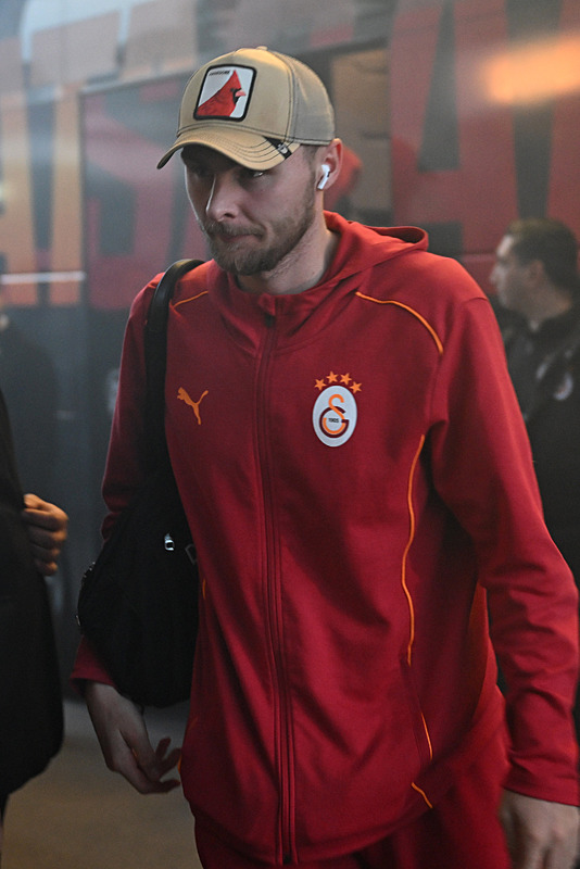 Victor Nelsson için Belçika’dan teklif! Galatasaray o teklifi reddetti