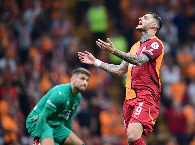 Galatasaray’da Mauro Icardi’ye büyük şok! Bunu beklemiyordu