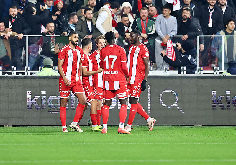 Dünyanın en iyi takımları belli oldu! Beşiktaş, Fenerbahçe, Galatasaray ve Trabzonspor...