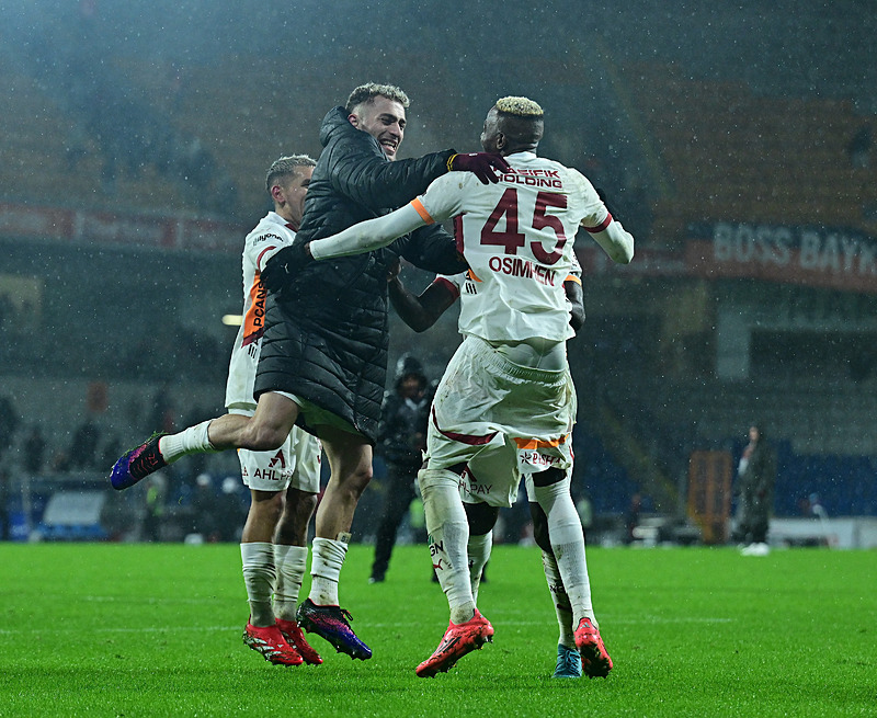 GALATASARAY HABERLERİ | Victor Osimhen kararını verdi! Transferde resti çekti