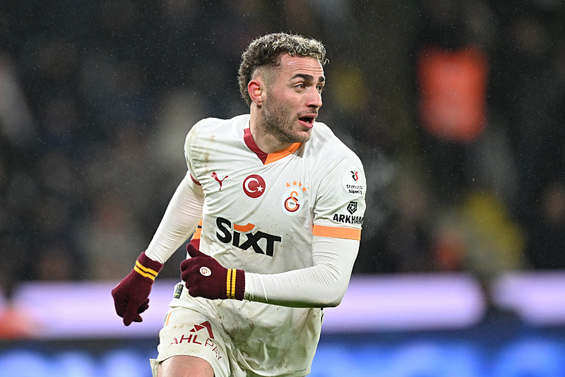 Galatasaray dudak uçuklatan teklifi reddetti! Yönetimden flaş transfer kararı