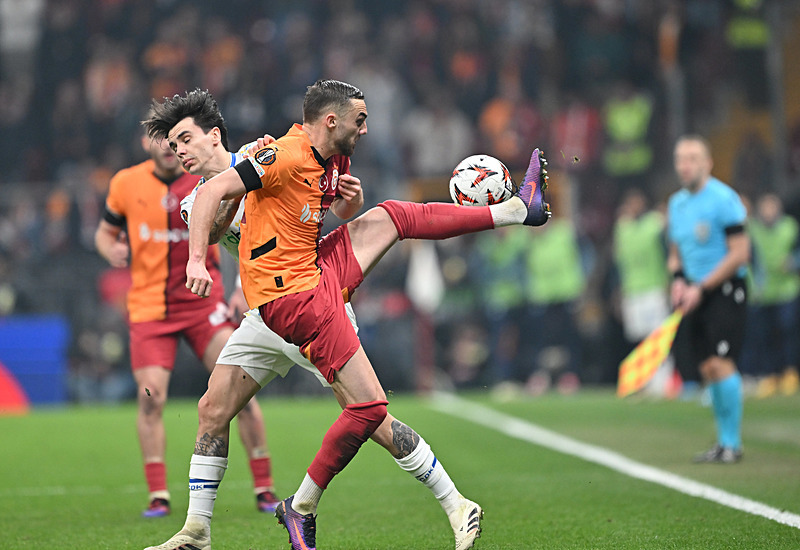 Spor yazarları Galatasaray - Dinamo Kiev maçını yorumladı!