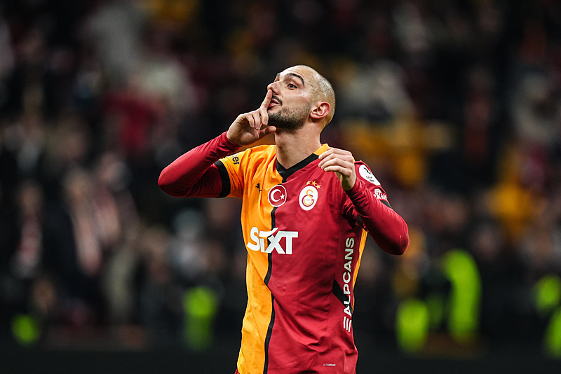 TRANSFER HABERİ | Galatasaray’dan sağ beke acil müdahale! İşte listedeki 2 isim