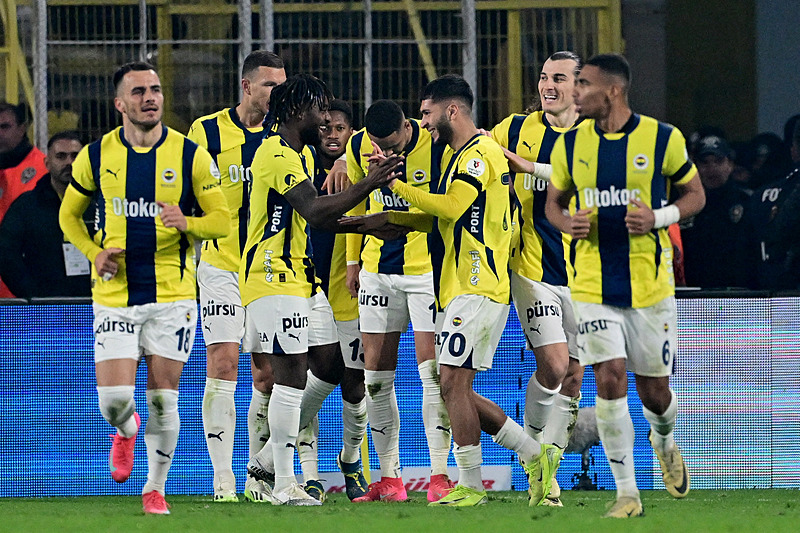 Spor yazarları Fenerbahçe - Göztepe maçını değerlendirdi!