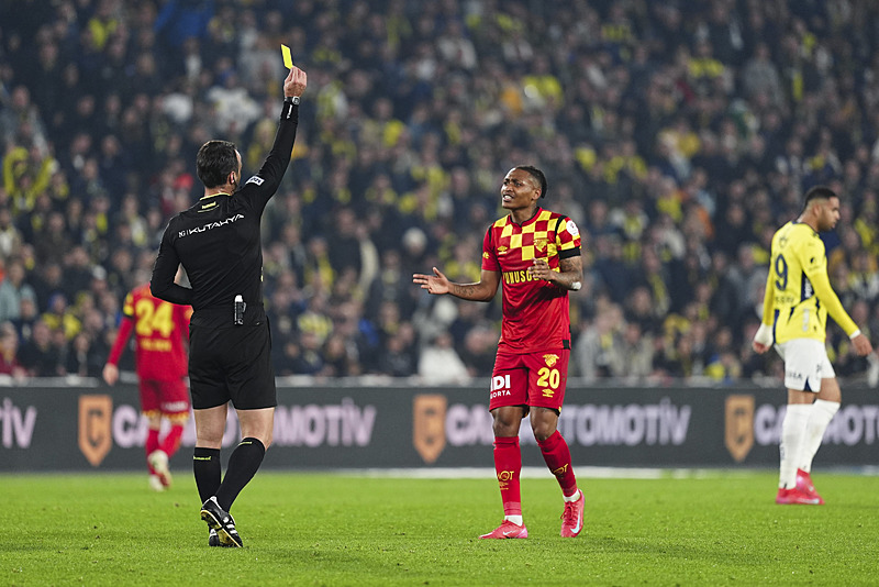 Spor yazarları Fenerbahçe - Göztepe maçını değerlendirdi!