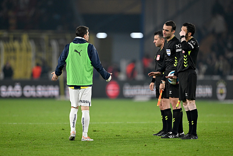 Spor yazarları Fenerbahçe - Göztepe maçını değerlendirdi!