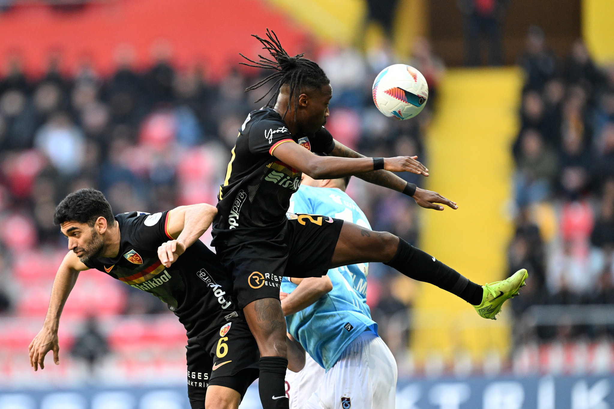 Spor yazarları Bellona Kayserispor-Trabzonspor maçını yorumladı!