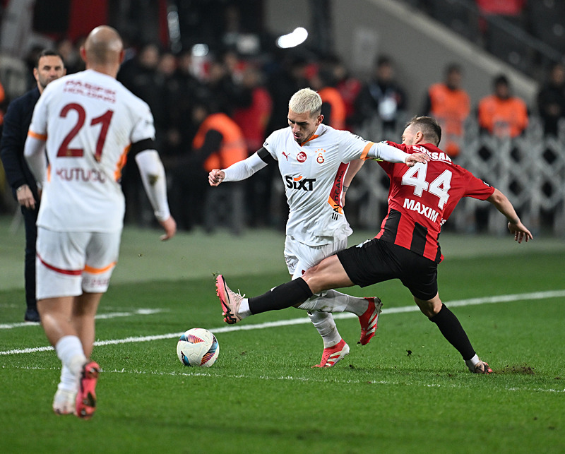 Spor yazarları Gaziantep FK - Galatasaray maçını değerlendirdi!