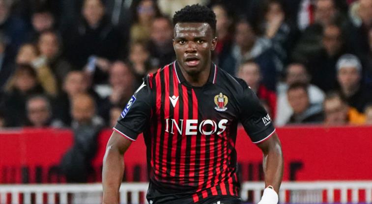 Galatasaray’dan Fransa’ya transfer çıkarması! Stoperde yeni hedef belirlendi