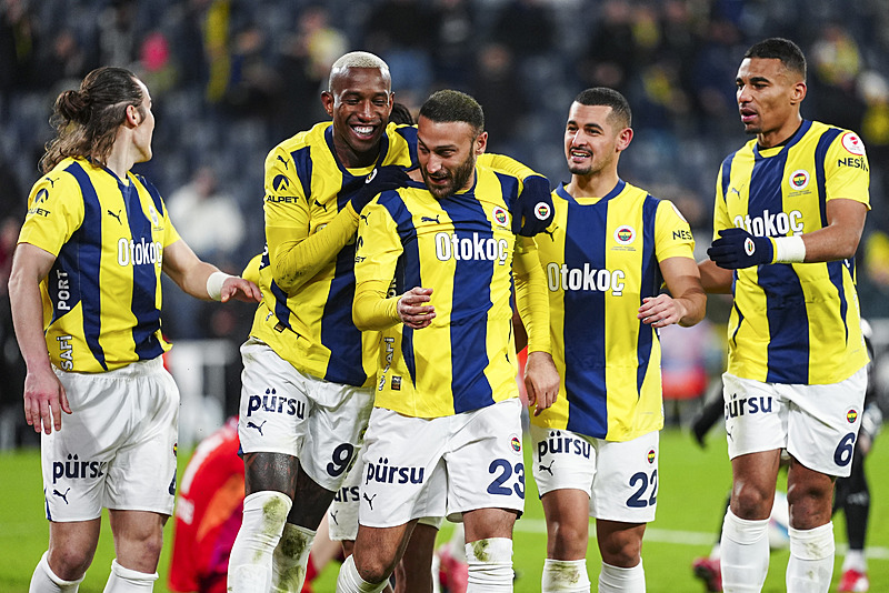 Fenerbahçe Net Global Sivasspor’dan Emre Gökay’ın peşinde!