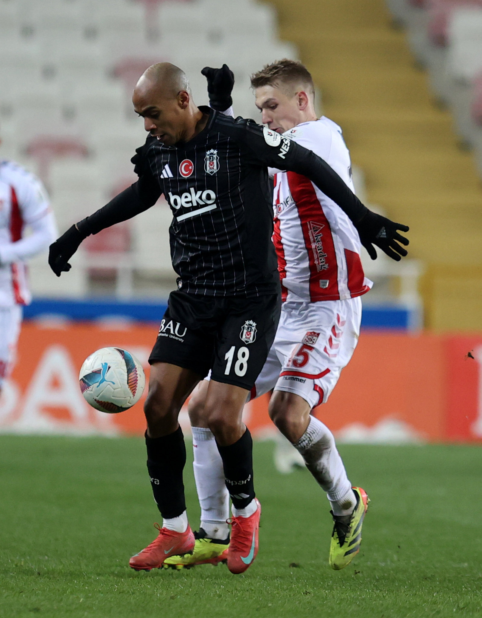 Spor yazarlarından Net Global Sivasspor-Beşiktaş maçı değerlendirdi!