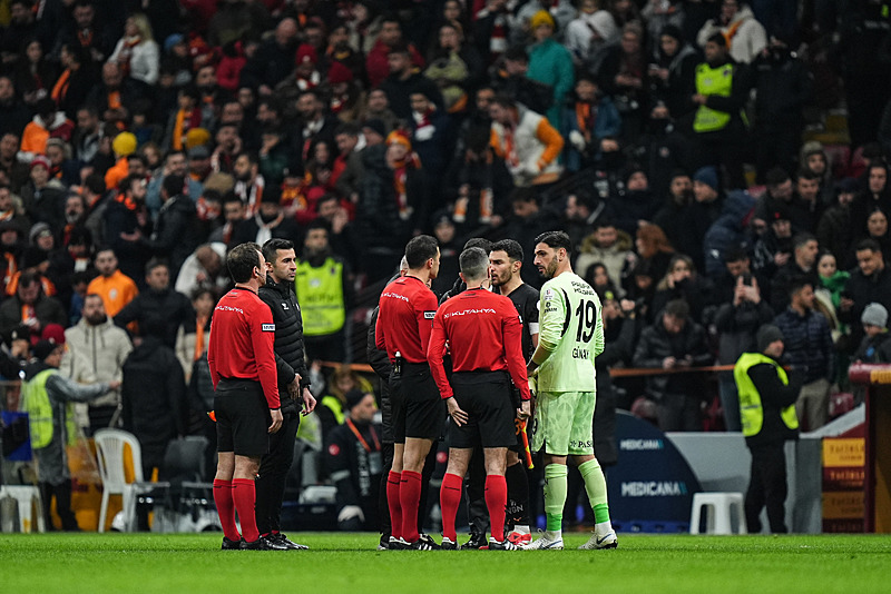 Galatasaray-Adana Demirspor maçında penaltı kararı doğru mu?