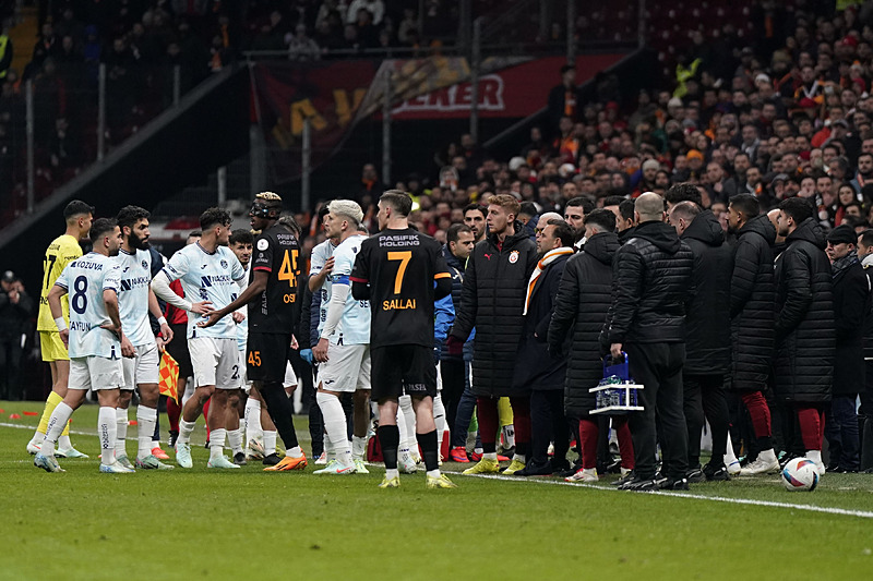 Spor yazarları Galatasaray-Adana Demirspor maçını değerlendirdi!