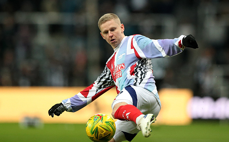 Fenerbahçe ve Galatasaray’da transferin son günü Oleksandr Zinchenko yarışı!