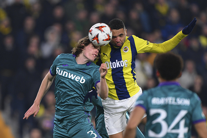 Spor yazarları Fenerbahçe-Anderlecht maçını değerlendirdi!
