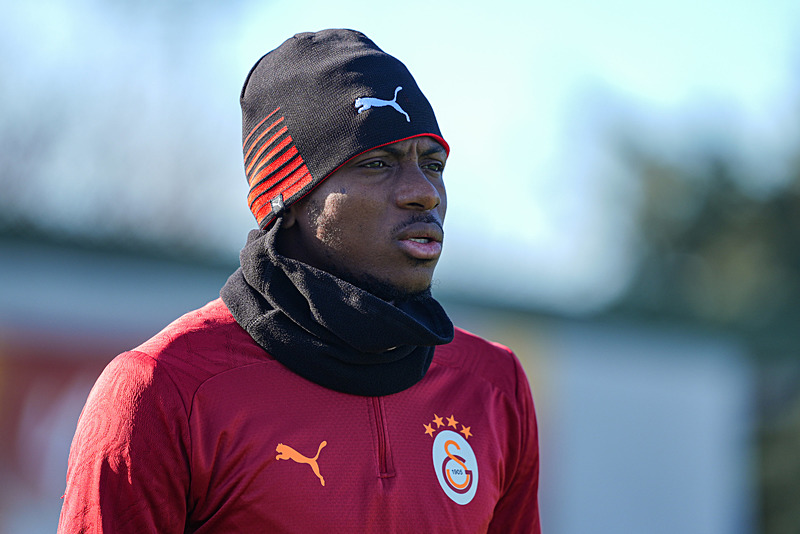 GALATASARAY HABERİ | Dünya devleri Osimhen için transfer yarışına girdi! Bonservis bedelini ödemeye hazırlar