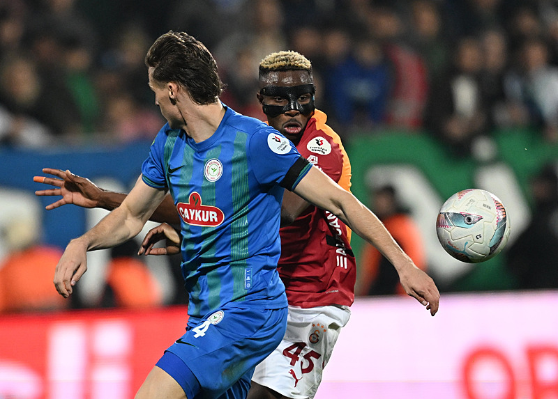 Spor yazarlarından flaş Çaykur Rizespor - Galatasaray maçı değerlendirmeleri!