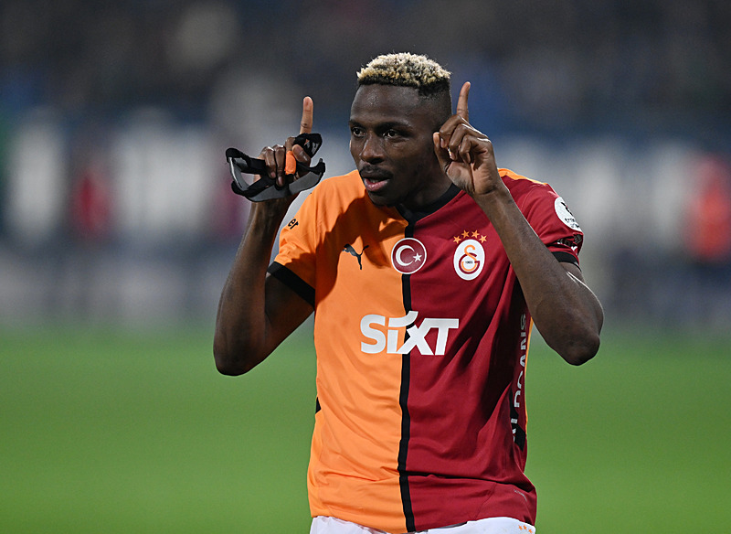 GALATASARAY TRANSFER HABERİ: Osimhen için dev kampanya hamlesi! Yönetim bir araya geliyor