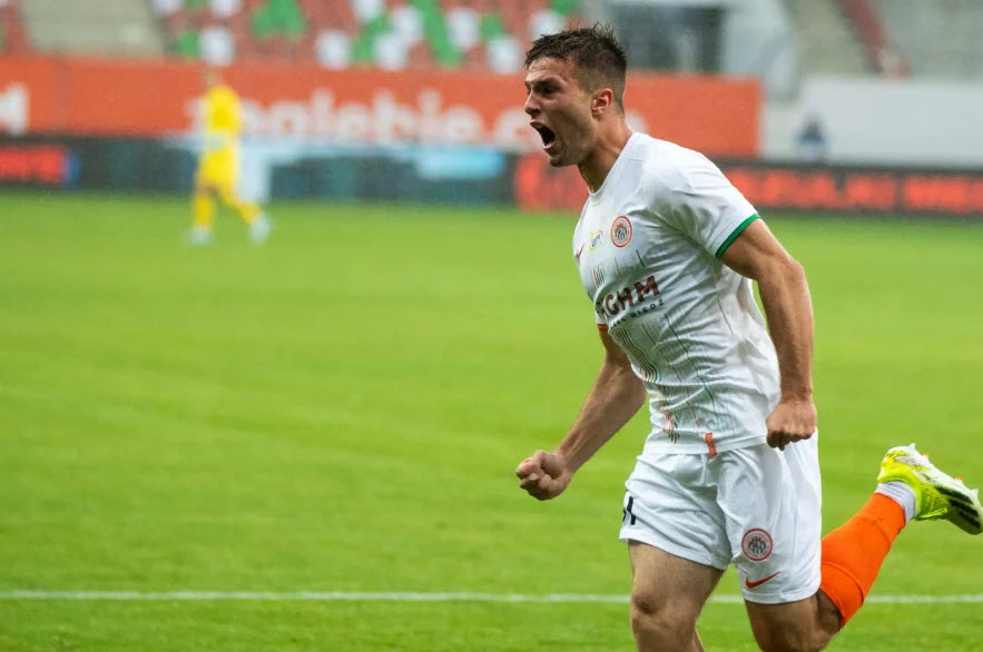 Fenerbahçe’den bir scout transferi daha! Polonya’dan gelecek