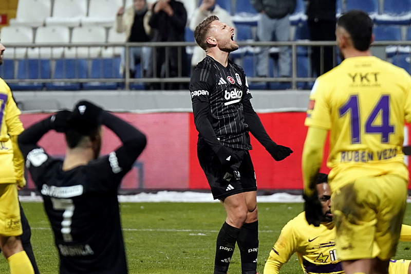 Spor yazarları İkas Eyüpspor-Beşiktaş maçını yorumladı!