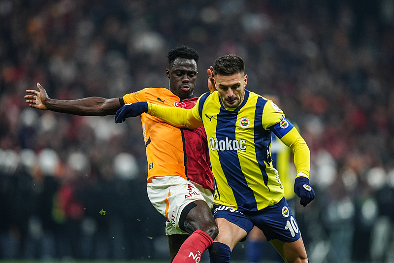 Ahmet Çakar Galatasaray-Fenerbahçe derbisini yorumladı!