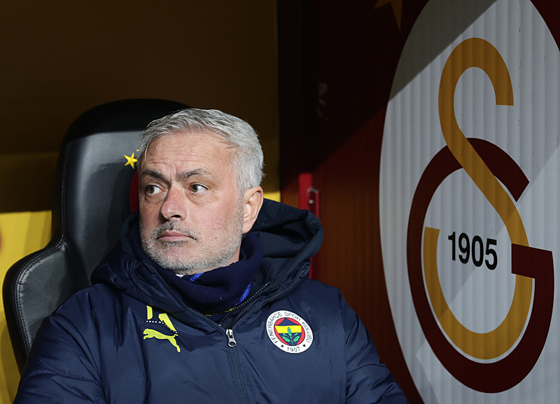 FENERBAHÇE TRANSFER HABERİ: Chelsea’den Jose Mourinho bombası!