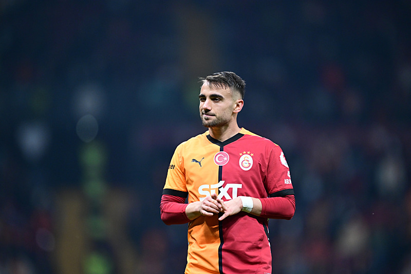 GALATASARAY HABERİ: Okan Buruk’tan radikal orta saha kararı! Gabriel Sara’nın yerine...