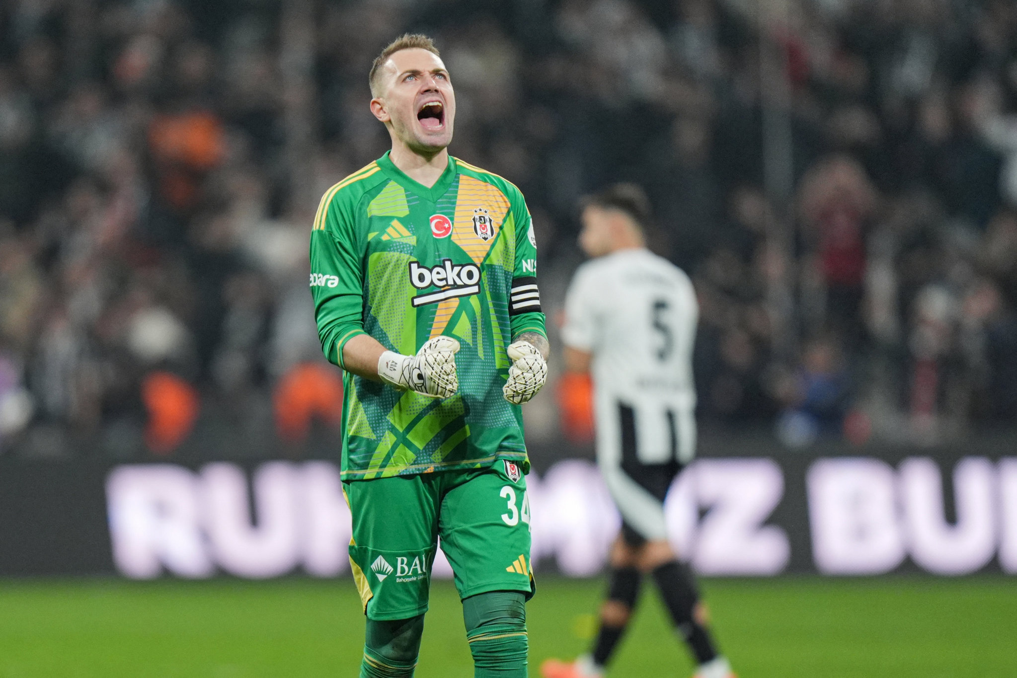 Spor yazarları Beşiktaş-Bellona Kayserispor maçını yorumladı!