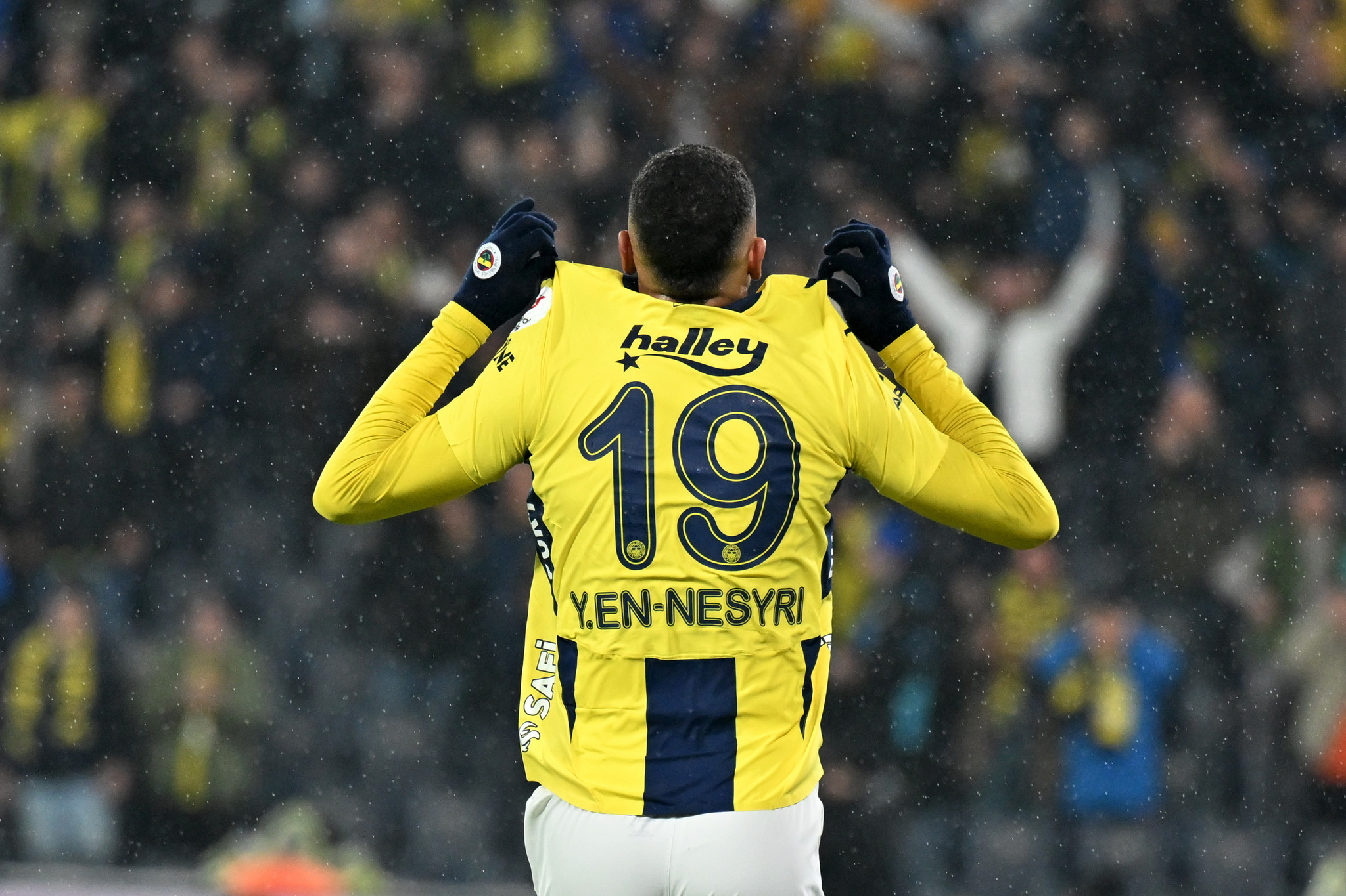 Spor yazarları Fenerbahçe-ONVO Antalyaspor maçı değerlendirdi!