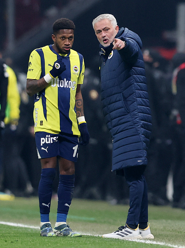 Fenerbahçe’de Mourinho kararı! Sezon sonu tablo ne olursa olsun...