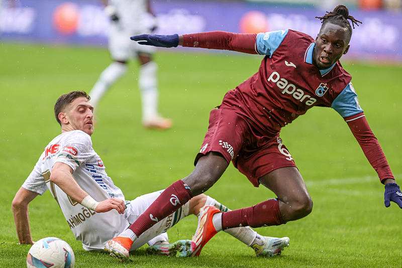 Spor yazarları Konyaspor - Trabzonspor maçını değerlendirdi