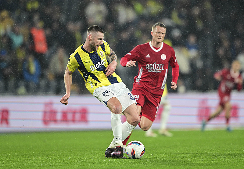 FENERBAHÇE TRANSFER HABERİ - Mourinho ’beklemeden alalım’ dedi! Çifte imza geliyor