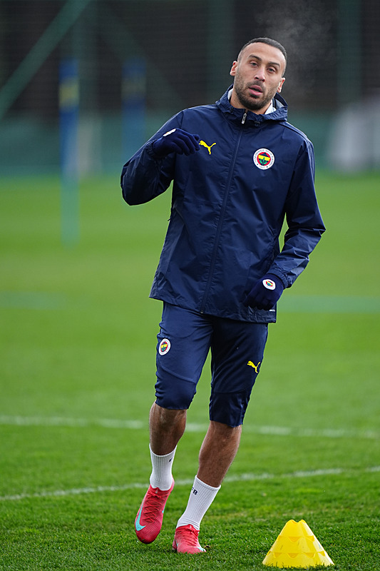 TRANSFER HABERLERİ | Fenerbahçe’de Cenk Tosun’a flaş talip! Yeni rotası herkese sürpriz oldu