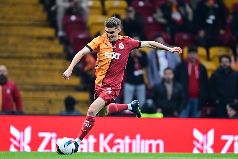 TRANSFER HABERLERİ | Galatasaray’dan Jakobs, Jelert ve Cuesta operasyonu!