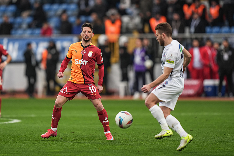 Dries Mertens Galatasaray’dan kopamıyor!