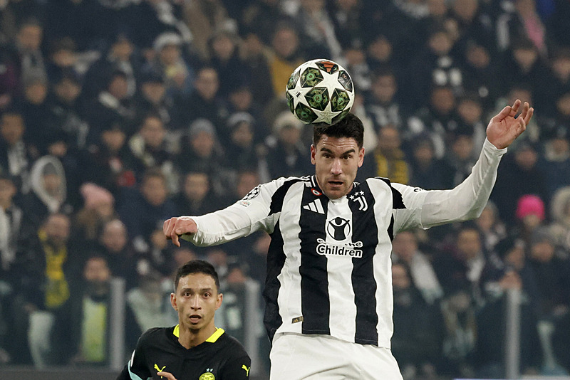 TRANSFER HABERLERİ | Fenerbahçe Vlahovic’ten vazgeçmiyor! Kanarya kesenin ağzını sonuna kadar açtı