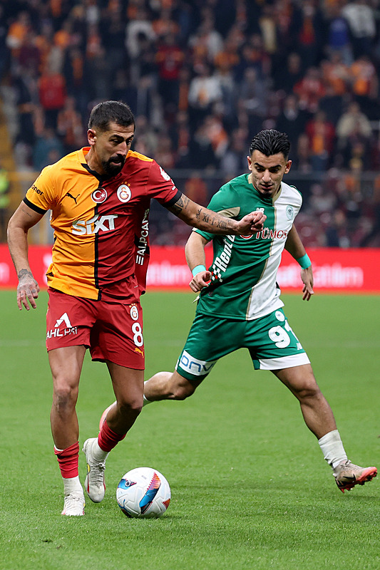 TRANSFER HABERİ | Galatasaray’da sürpriz ayrılık! 3 kulüp birden peşinde