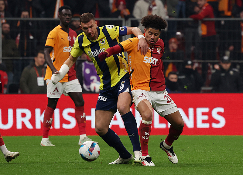 GALATASARAY TRANSFER HABERİ | Championship ekibi Sara’dan vazgeçmiyor! Premier Lig’e çıkmaları halinde...