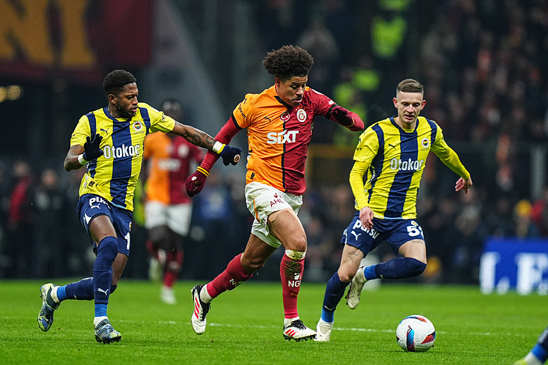 GALATASARAY TRANSFER HABERİ | Championship ekibi Sara’dan vazgeçmiyor! Premier Lig’e çıkmaları halinde...