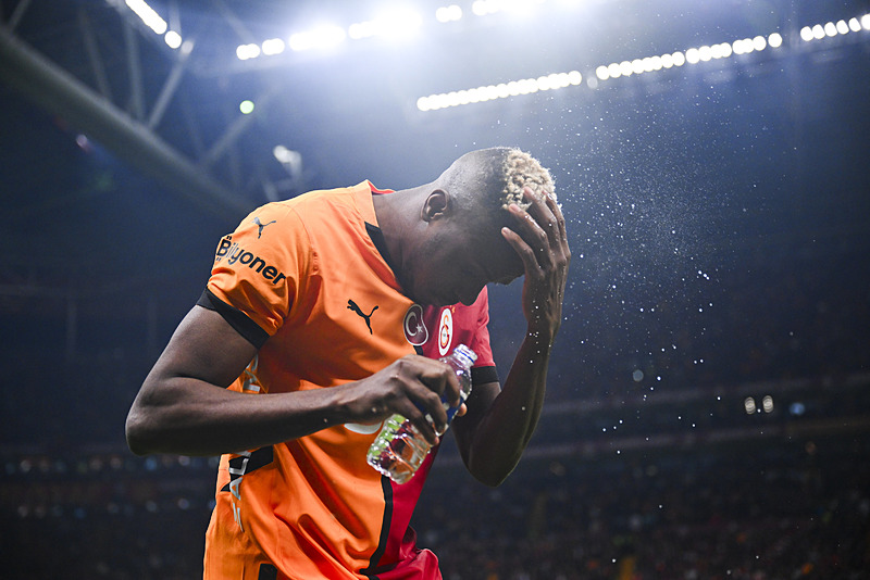 Galatasaray’dan Victor Osimhen kampanyası! Taraftar harekete geçti
