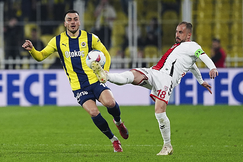 Mourinho’dan radikal karar! İşte Fenerbahçe’nin Sipay Bodrum FK maçı 11’i