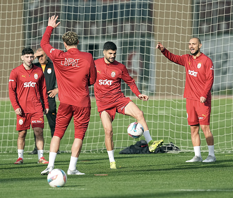 İşte Galatasaray’ın Beşiktaş maçı 11’i! Okan Buruk’tan flaş karar