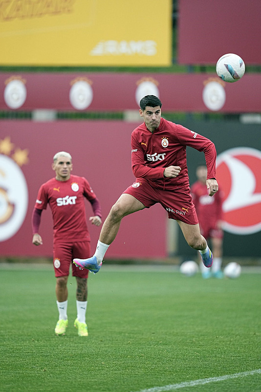 Galatasaray’dan ses getirecek transfer! Bu hamle yeni sezona damga vurur