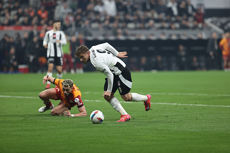 Eski hakemler Beşiktaş - Galatasaray derbisini yorumladı! Verilen kırmızı kartlar doğru mu?