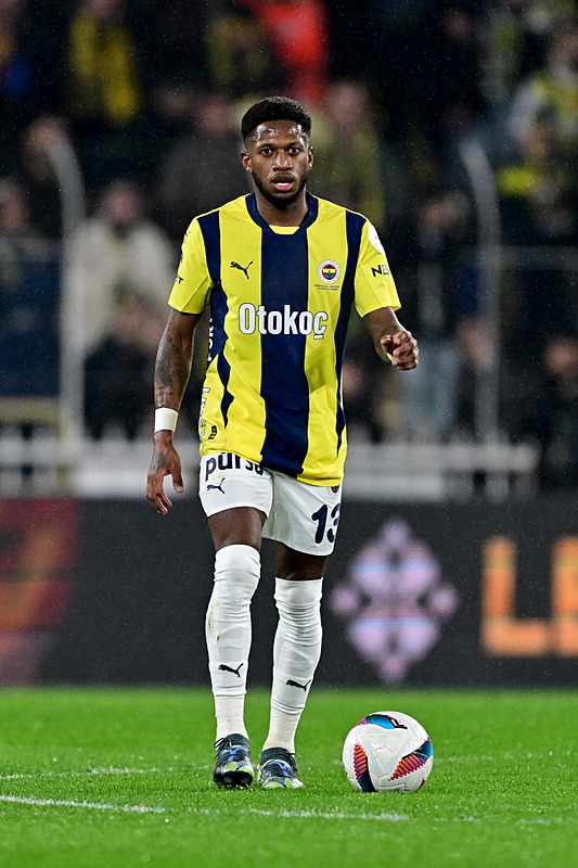 FENERBAHÇE HABERİ: Mourinho’dan Galatasaray derbisi öncesi flaş karar! Talisca ve Dzeko...